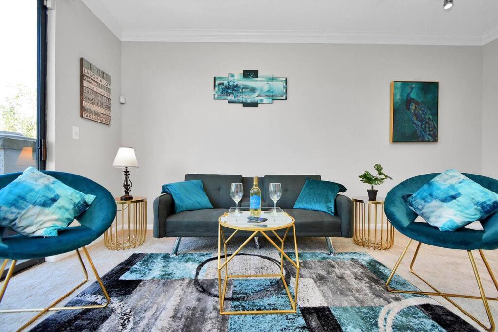 The Turquoise Suite Houston Exteriör bild